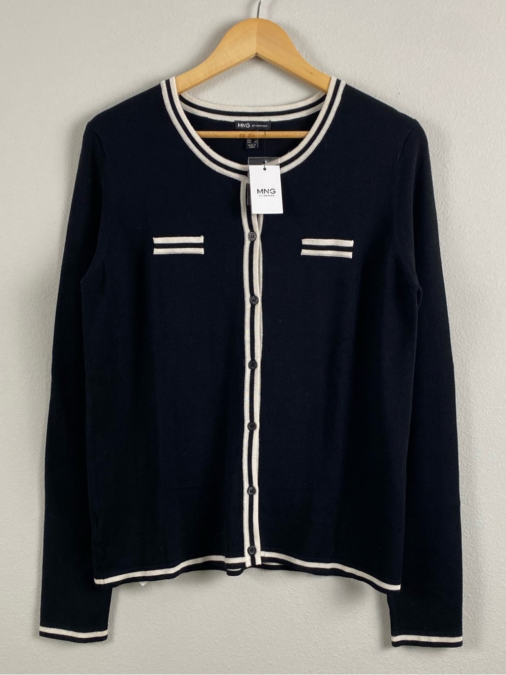 Mango MNG Contrast Tipped Long Sleeve Parker Cardigan Sweater | Black/Ivory